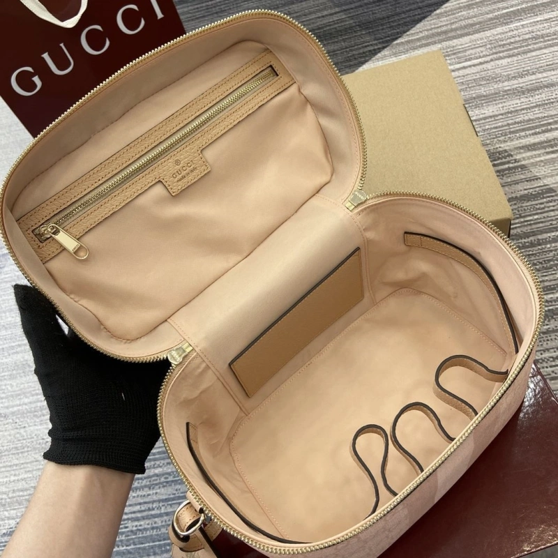 Gucci Cosmetic Bags 4360C-0924