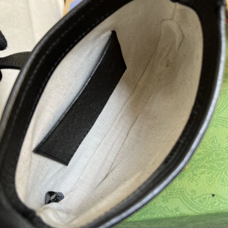 Gucci Top Handle Bags 4360C-1033