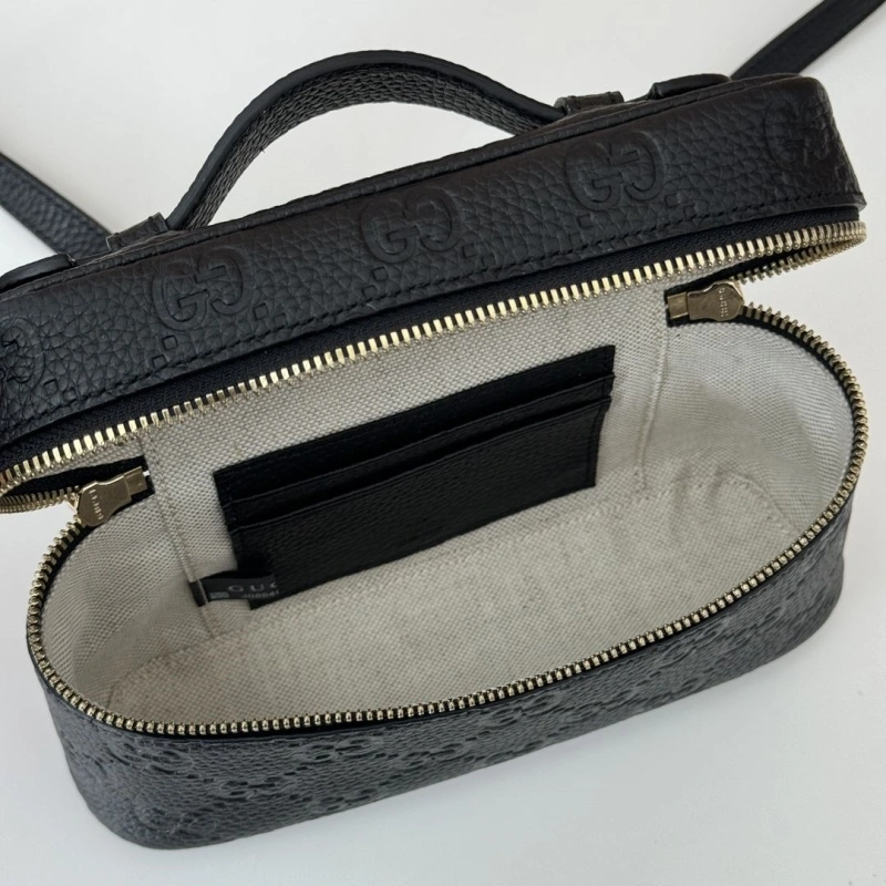 Gucci Cosmetic Bags 4360C-1341