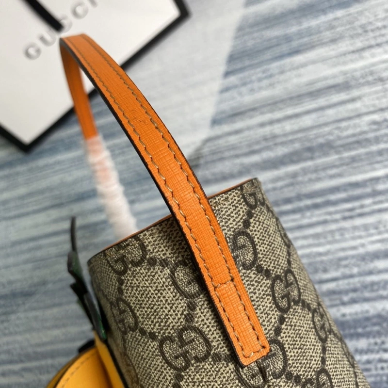 Gucci Shopping Bags 4360C-1350