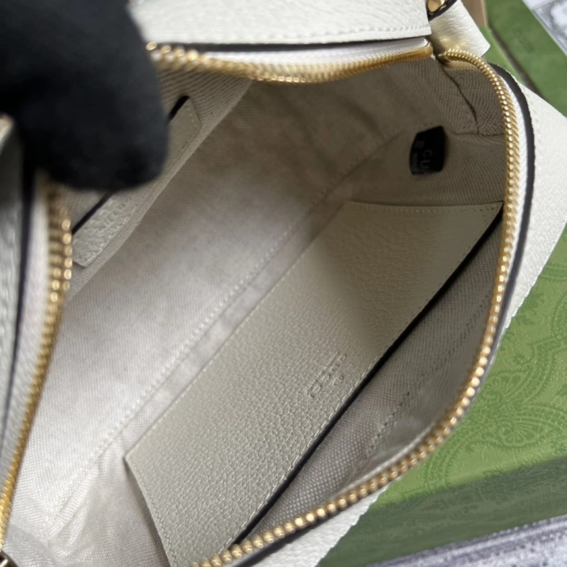 Gucci Satchel Bags 4360C-1388