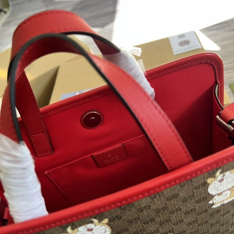 Gucci Shopping Bags 4360C-1518