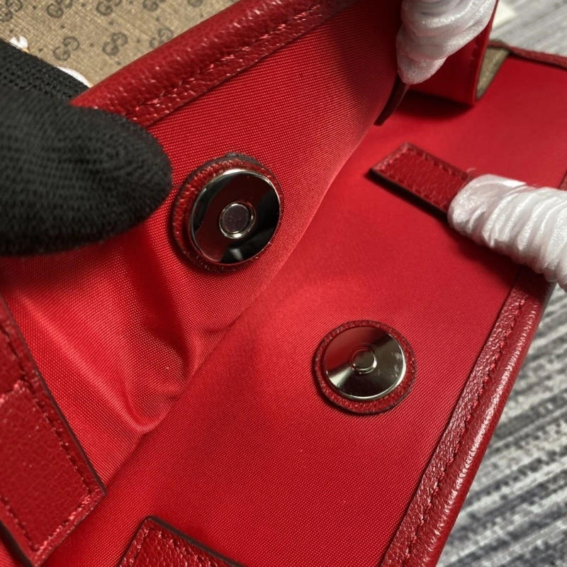 Gucci Shopping Bags 4360C-1525