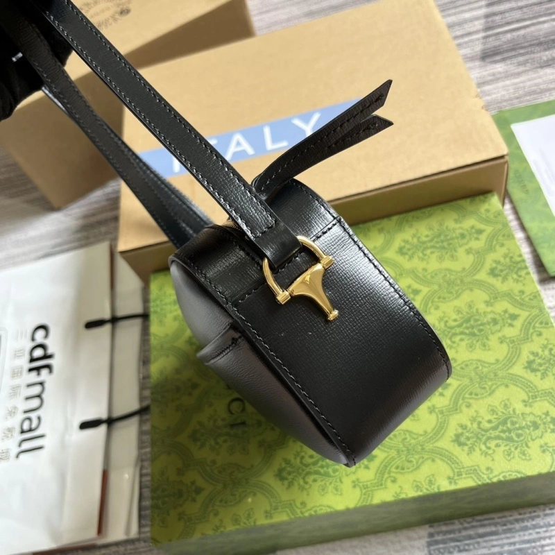 Gucci Satchel Bags 4360C-1651