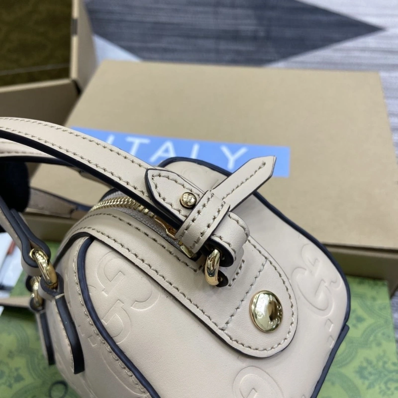 Gucci Speedy Bags 4360C-1740