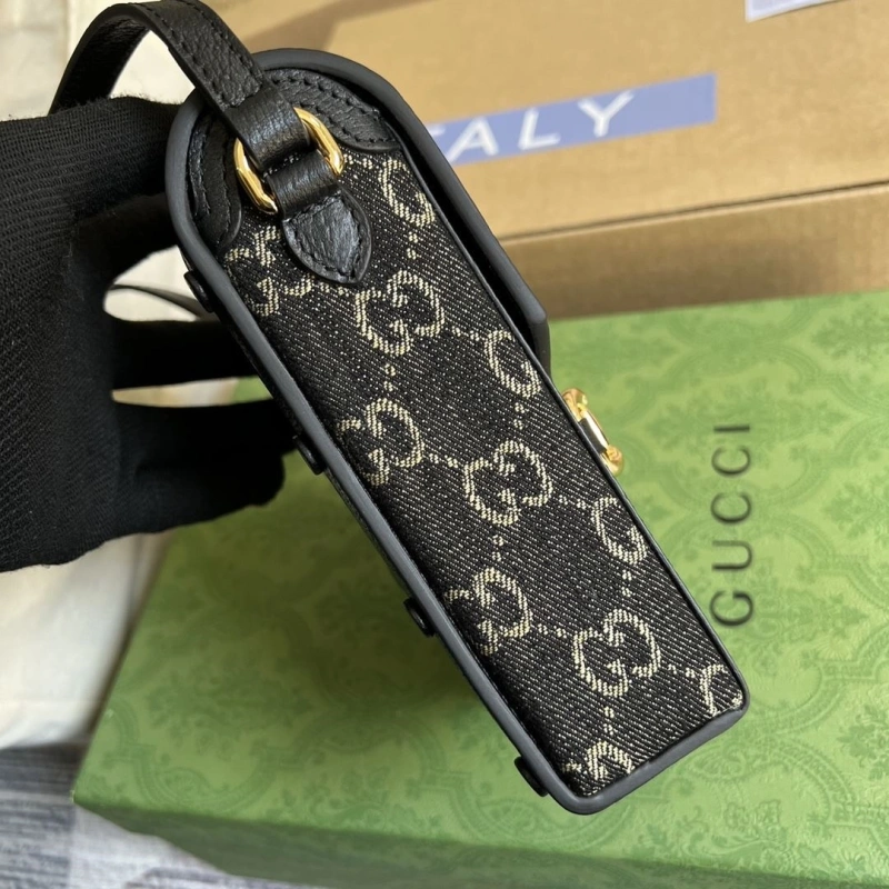Gucci Satchel Bags 4360C-1796