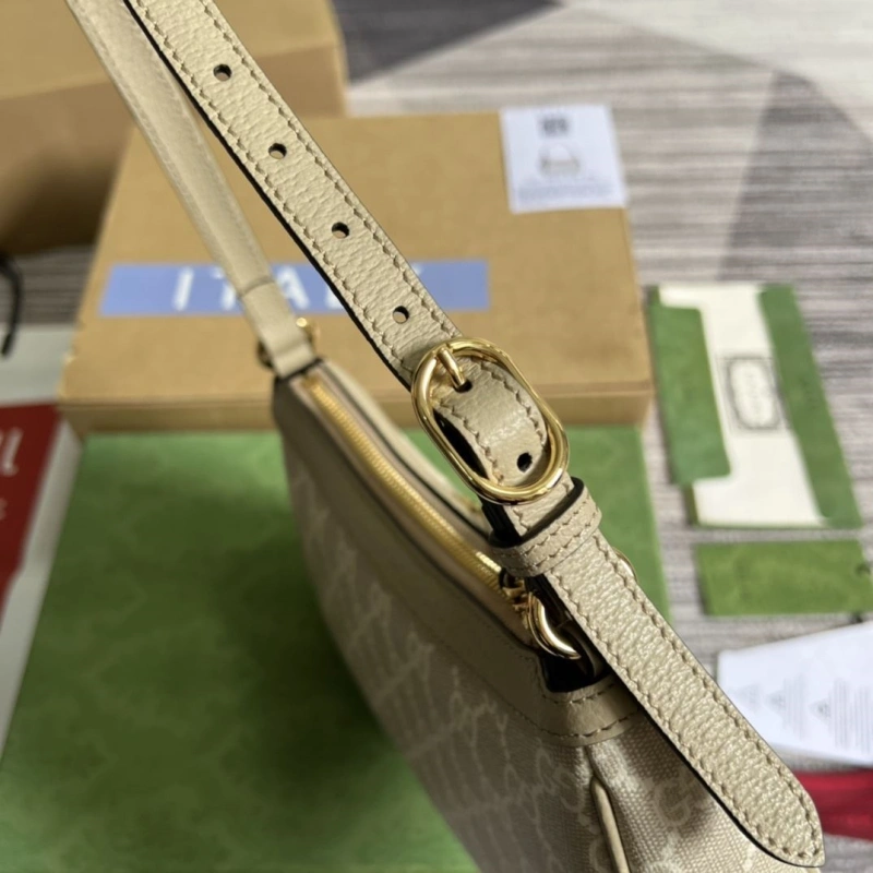 Gucci Top Handle Bags 4360C-1804