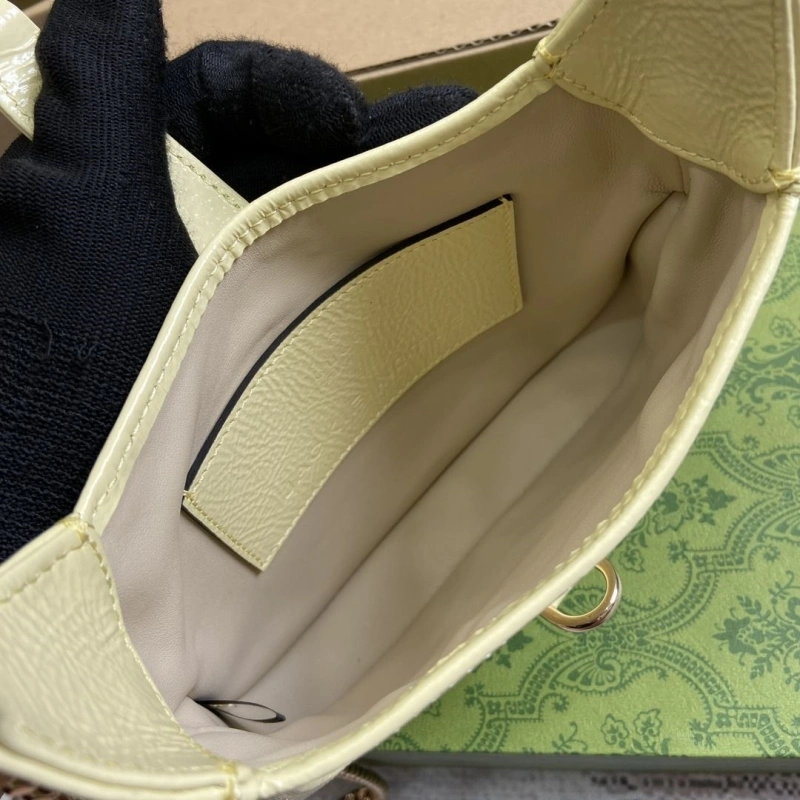 Gucci Satchel Bags 4360C-1871