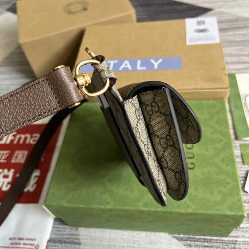 Gucci Satchel Bags 4360C-2004