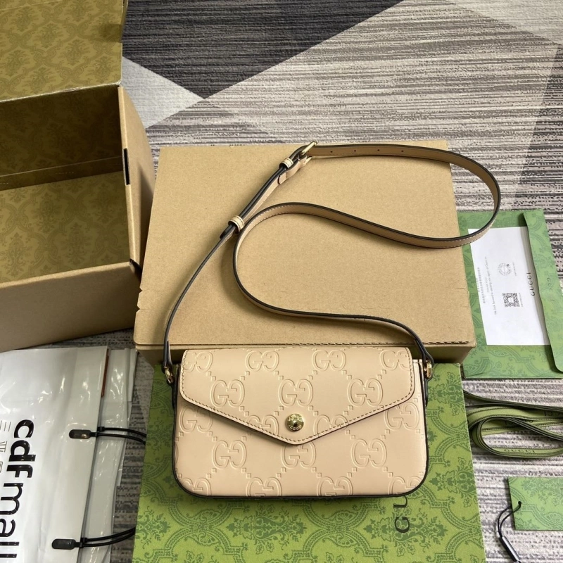 Gucci Satchel Bags 4360C-2105