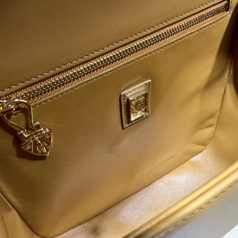 Gucci Satchel Bags 4360C-2250