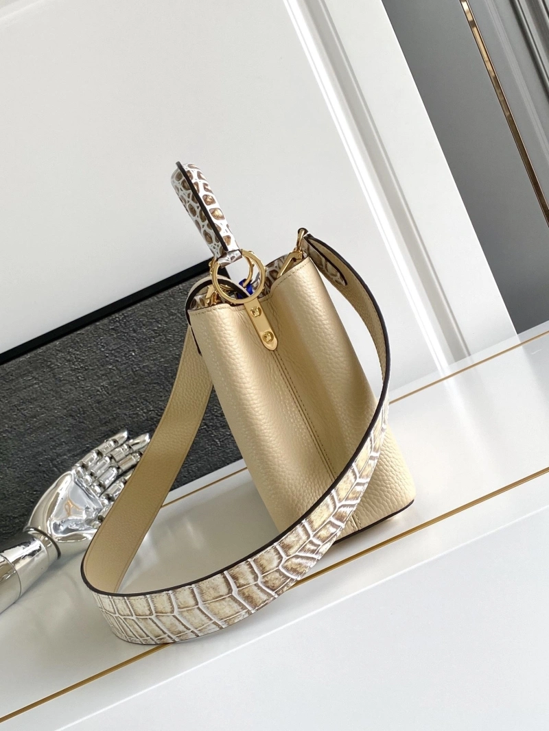 LV Capucines Bags 4365A-0002