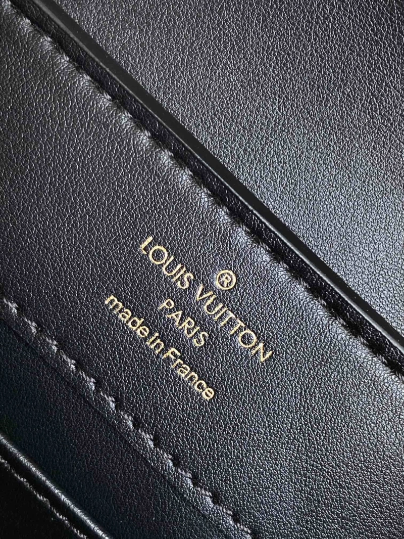 LV Capucines Bags 4365A-0009