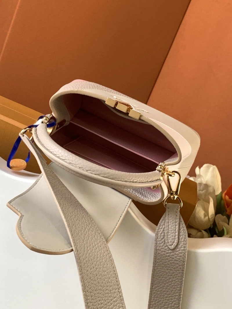 LV Capucines Bags 4365A-0021