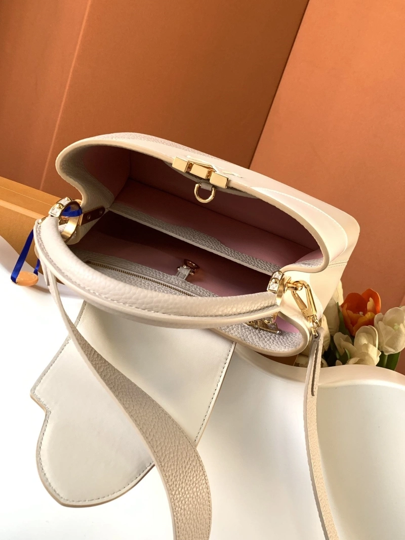LV Capucines Bags 4365A-0022