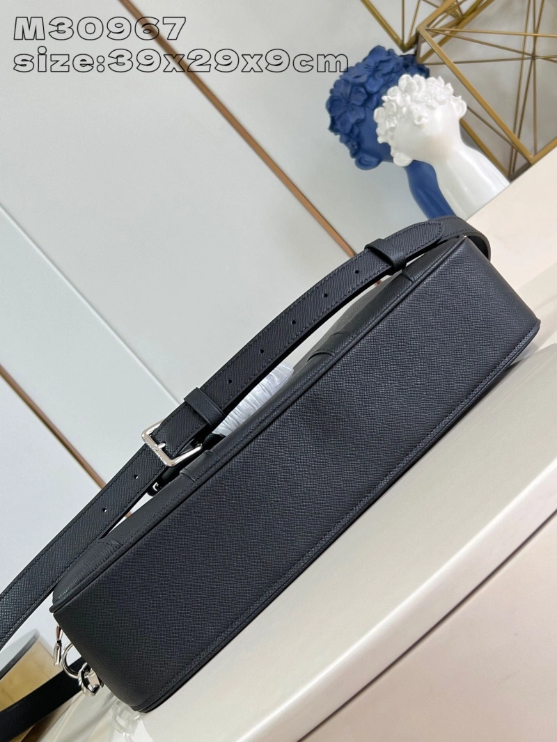 LV Mens Briefcases 4365A-0064