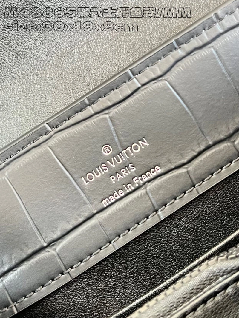 LV Capucines Bags 4365A-0104