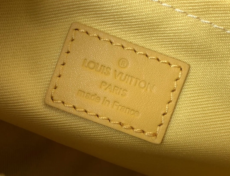 LV Travel Bags 4365A-0128