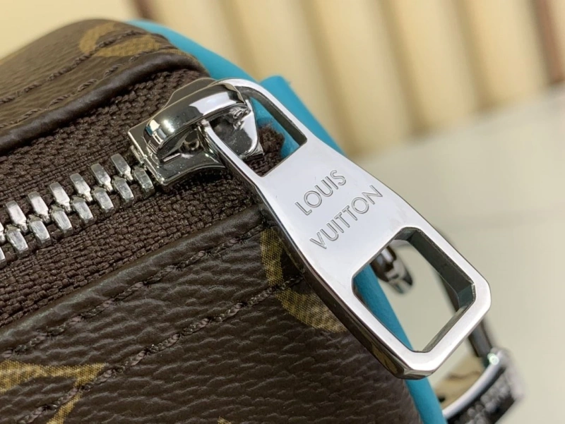 LV Travel Bags 4365A-0130