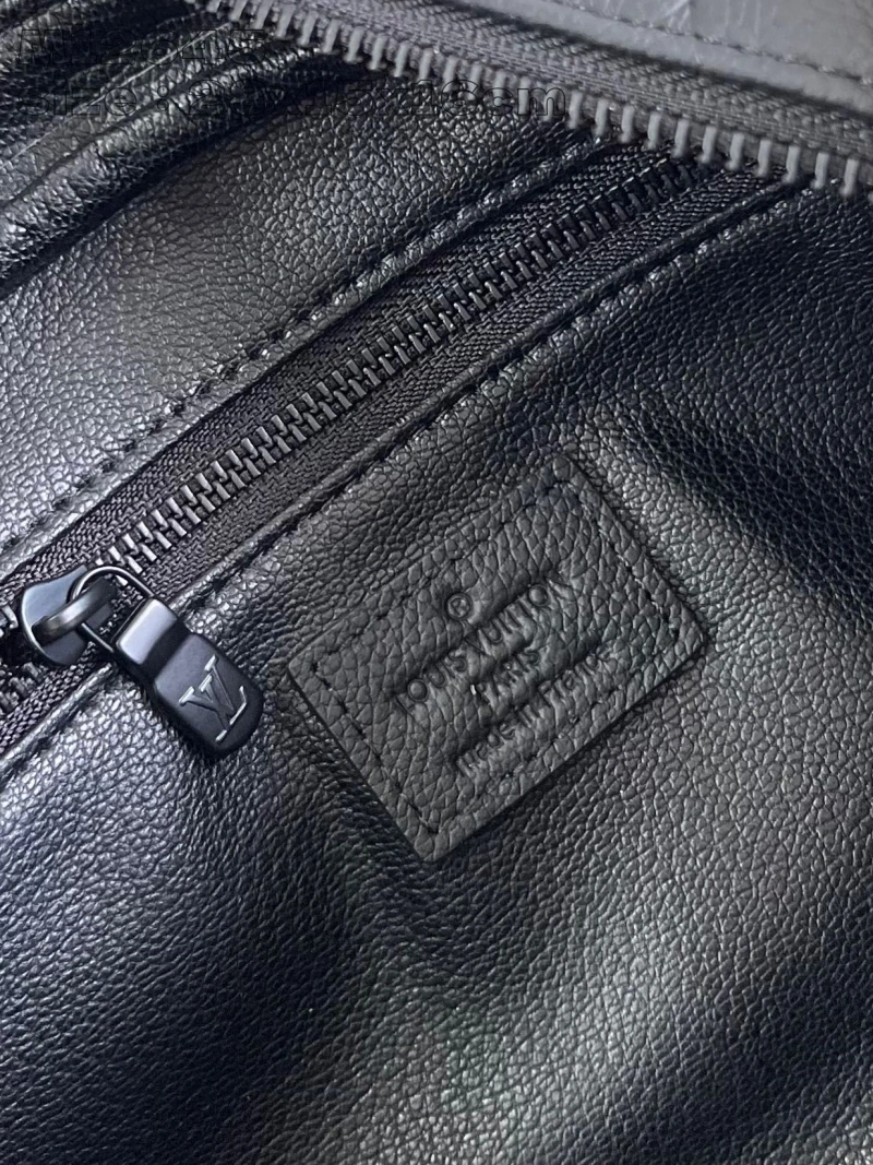 LV Wallets 4365A-0144