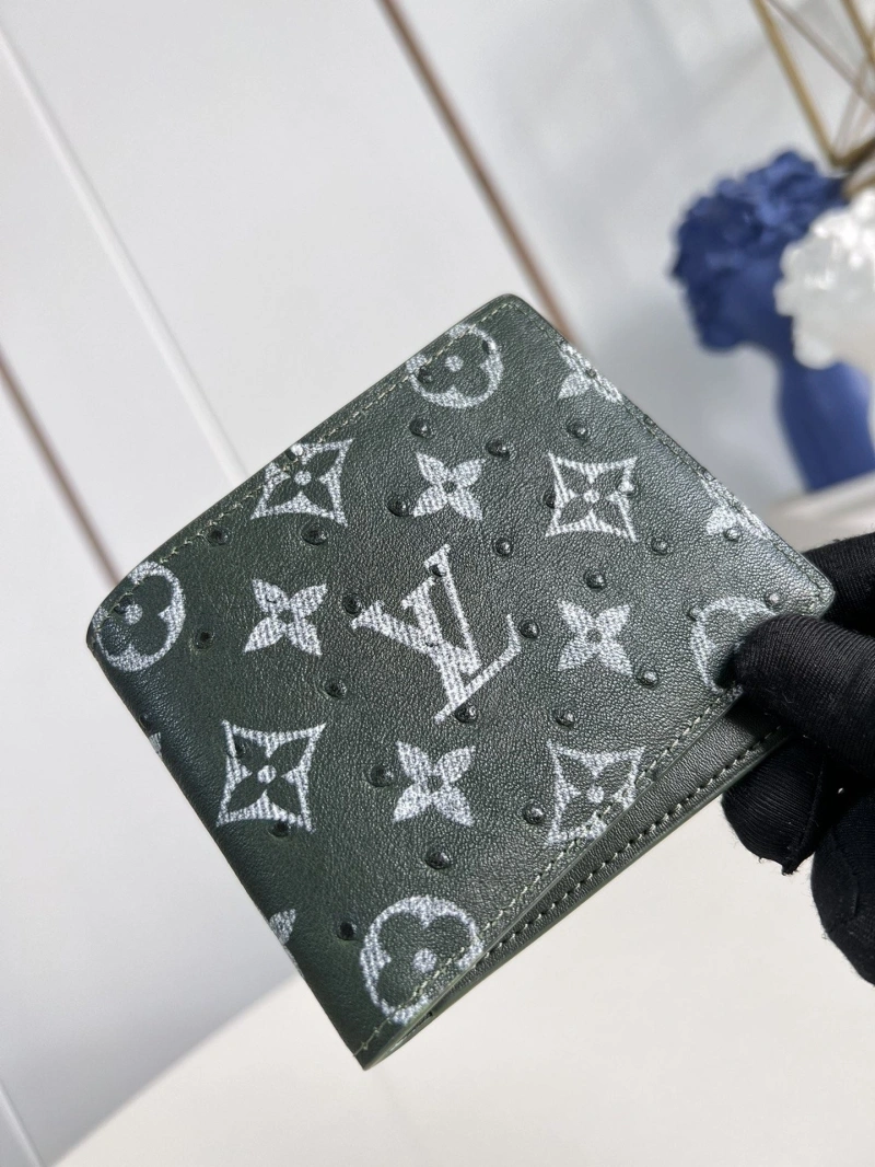 LV Wallets 4365A-0146