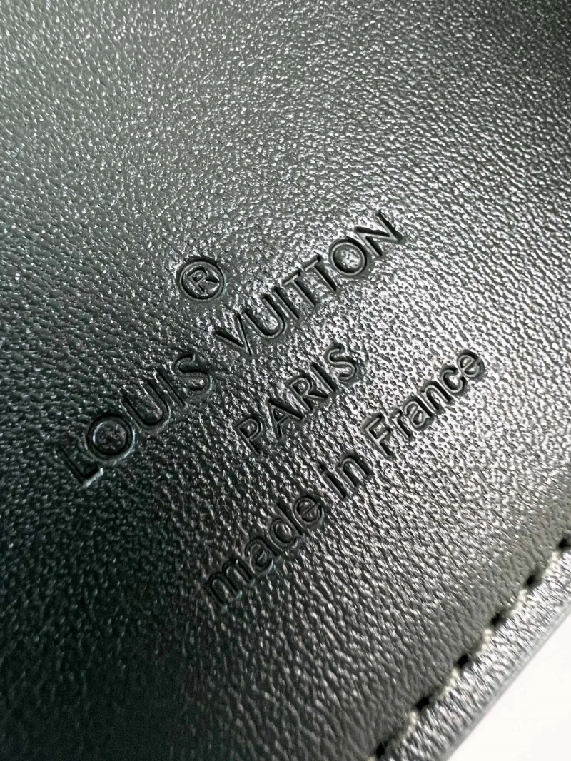 LV Wallets 4365A-0146