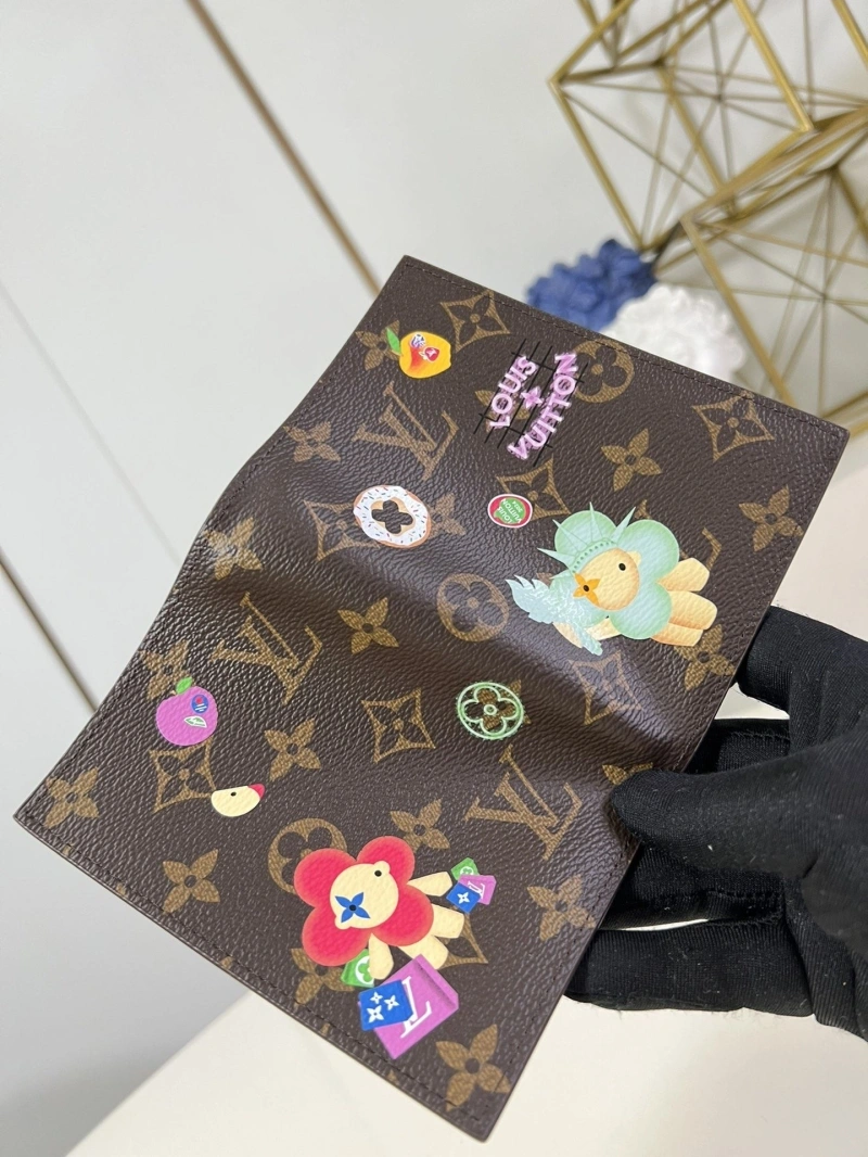 LV Wallets 4365A-0169