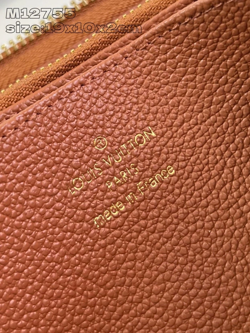 LV Wallets 4365A-0213