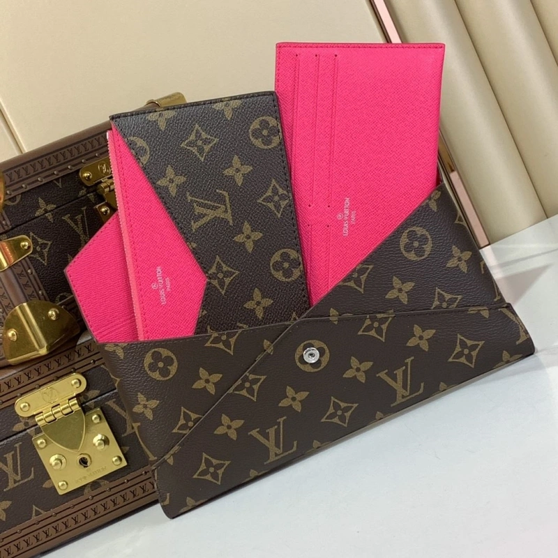LV Wallets 4365A-0243