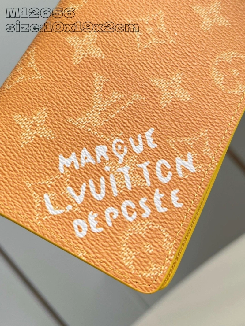 LV Wallets 4365A-0249