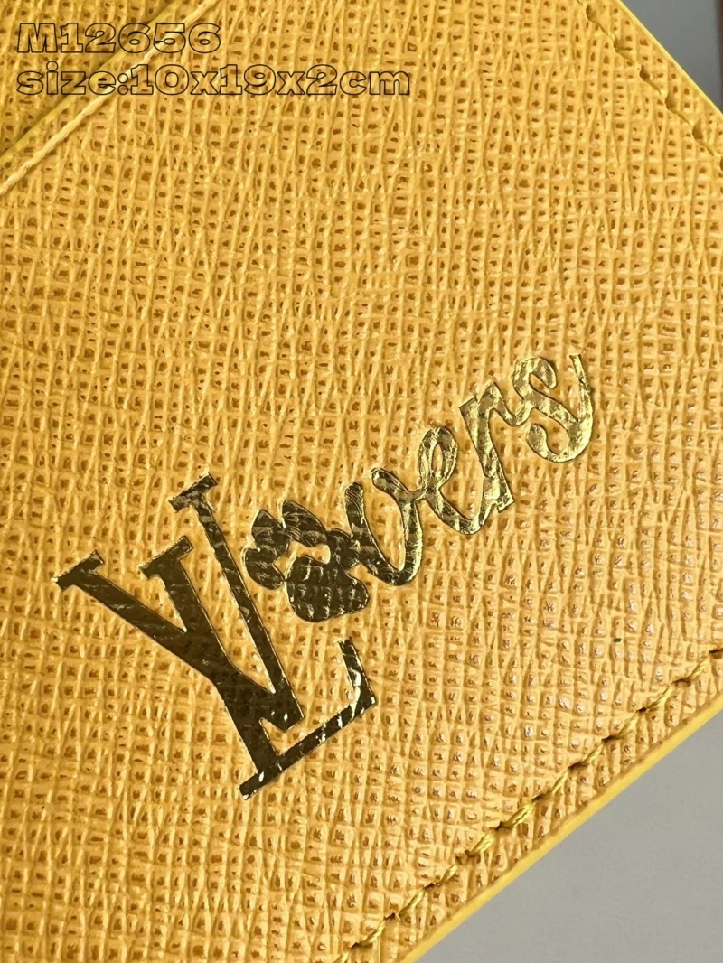 LV Wallets 4365A-0249