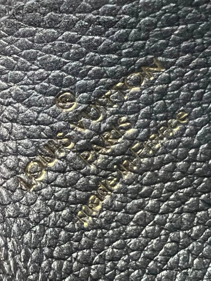 LV Wallets 4365A-0253