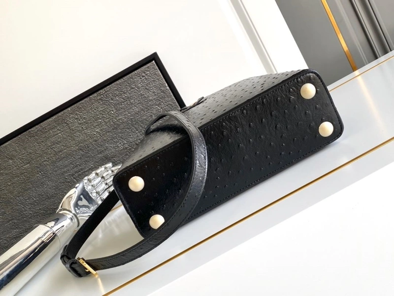 LV Capucines Bags 4365A-0281