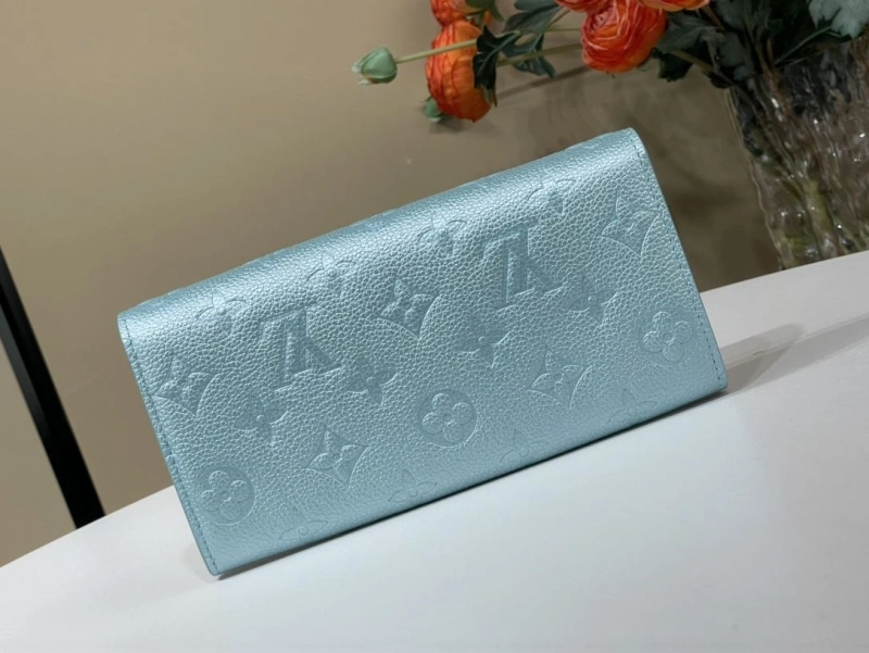 LV Wallets 4365A-0300