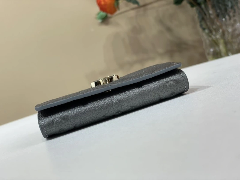 LV Wallets 4365A-0306