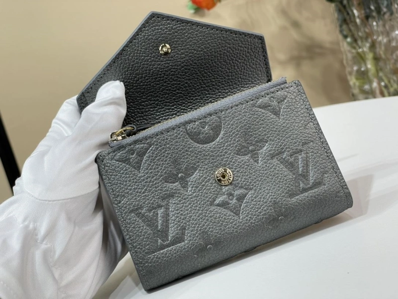 LV Wallets 4365A-0307