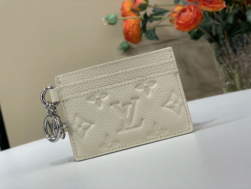 LV Wallets 4365A-0310