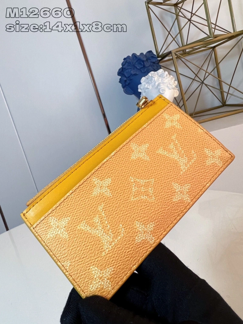 LV Wallets 4365A-0335