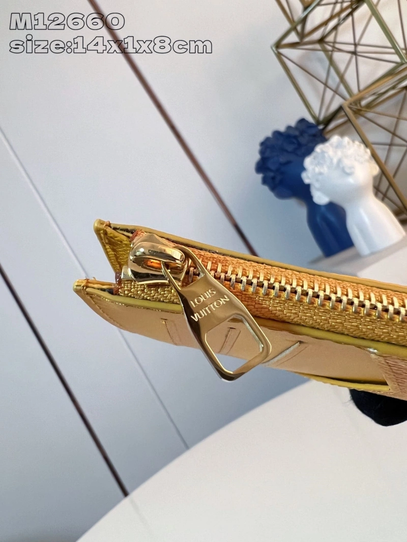 LV Wallets 4365A-0335