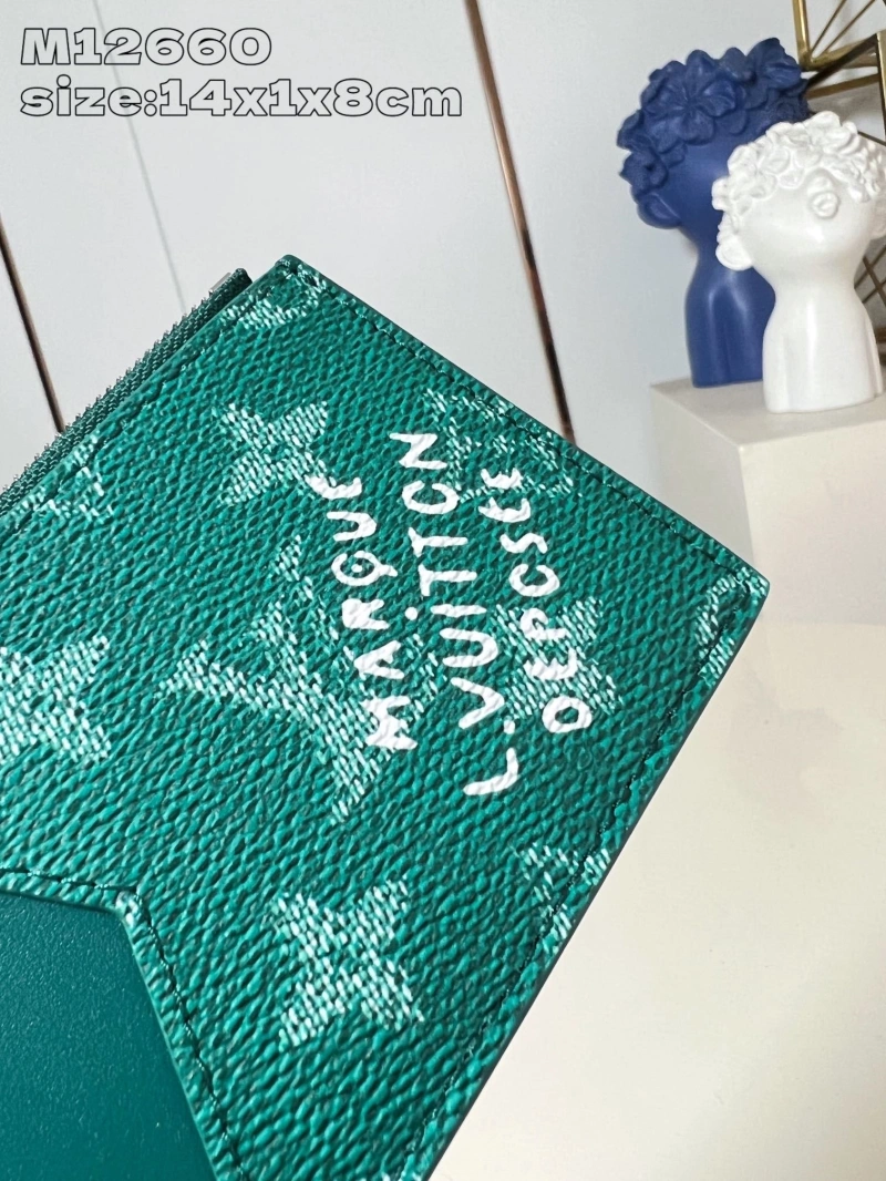 LV Wallets 4365A-0336