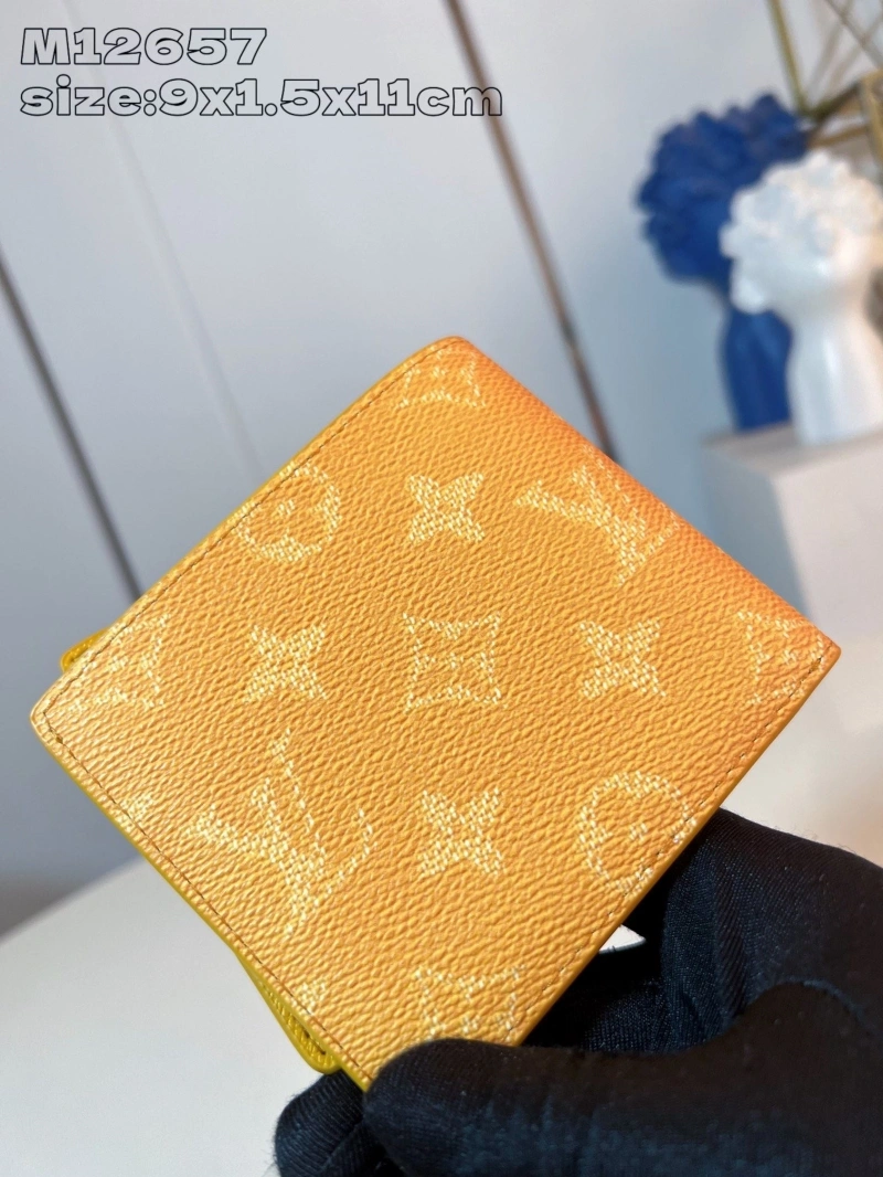 LV Wallets 4365A-0337