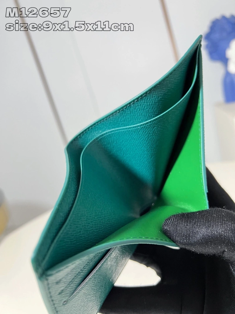 LV Wallets 4365A-0338