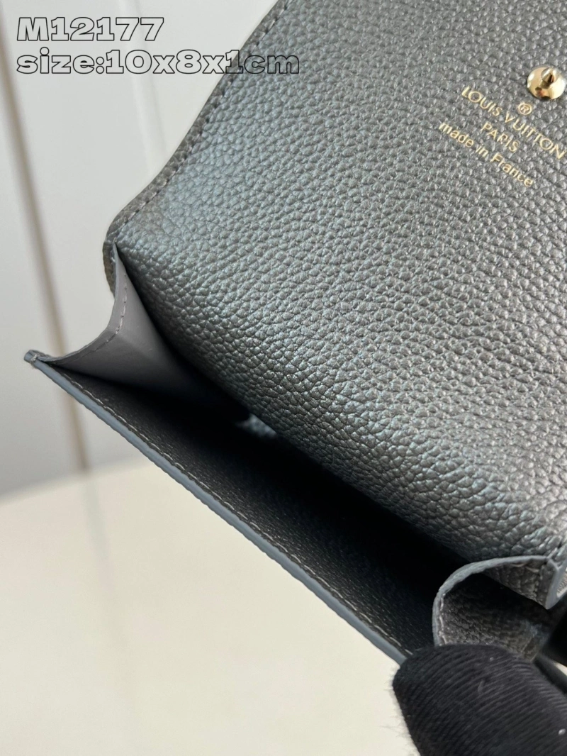 LV Wallets 4365A-0370