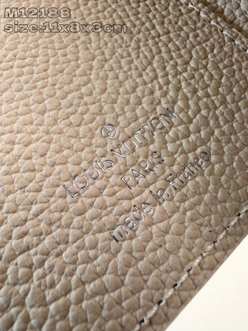 LV Wallets 4365A-0373