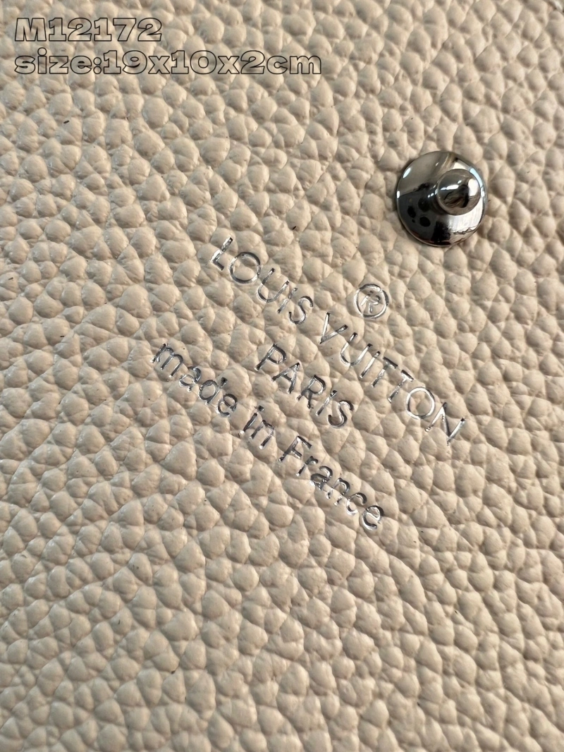 LV Wallets 4365A-0379