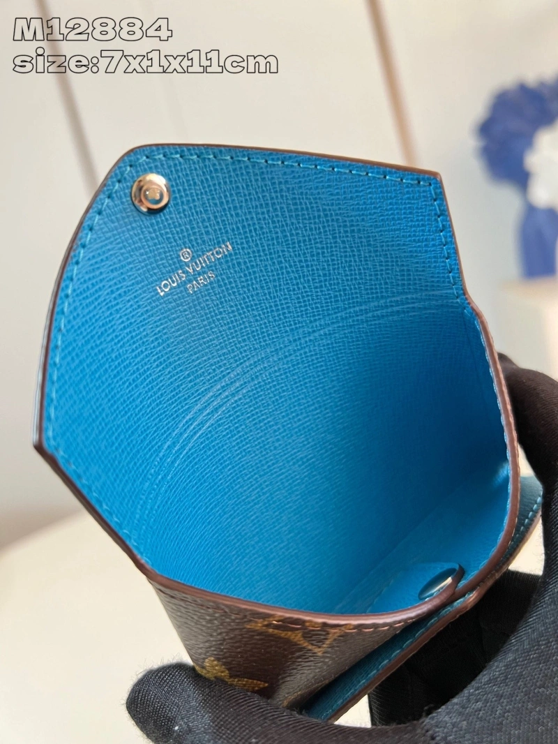 LV Wallets 4365A-0385