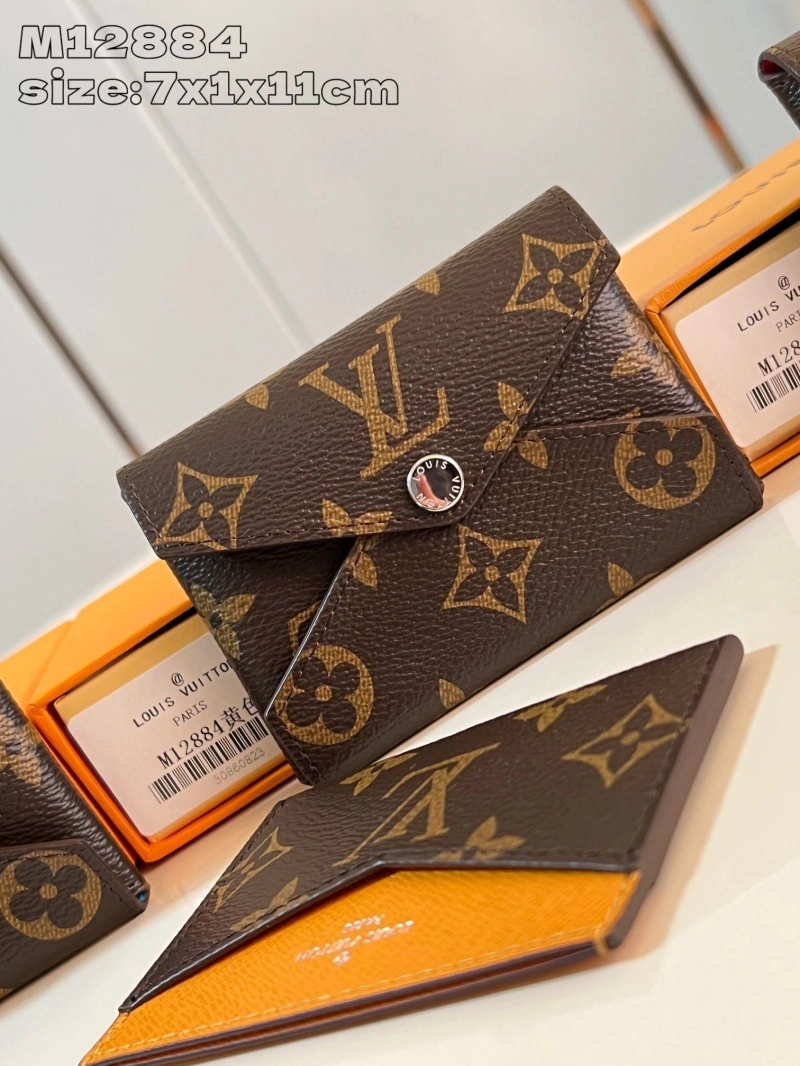 LV Wallets 4365A-0386