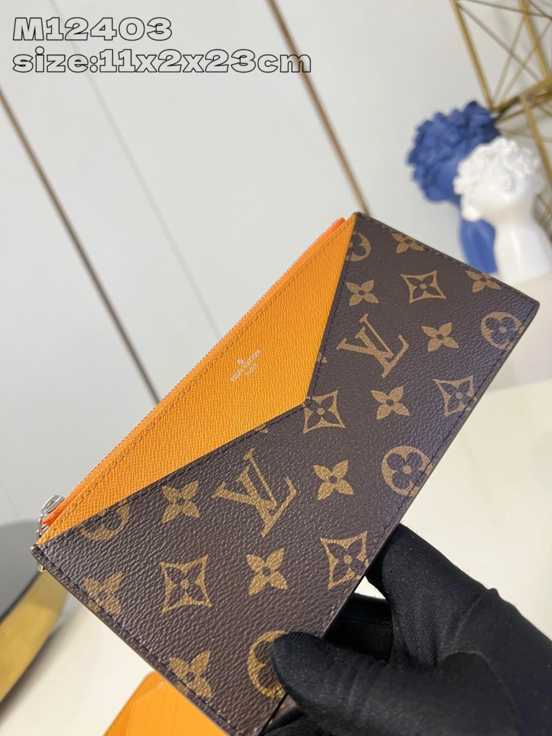 LV Wallets 4365A-0393