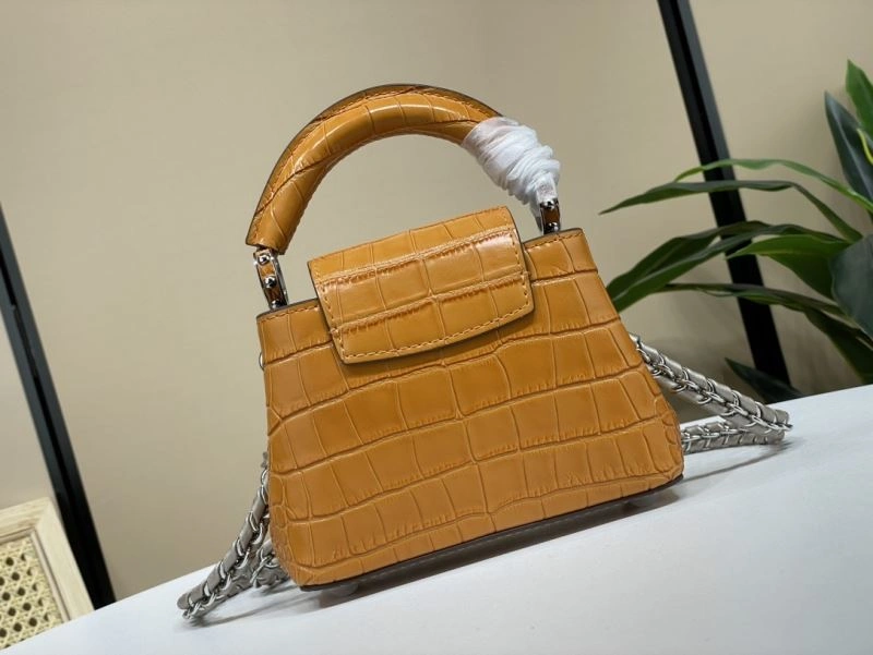LV Capucines Bags 4365F-0009