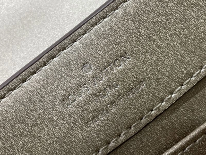 LV Capucines Bags 4365F-0009